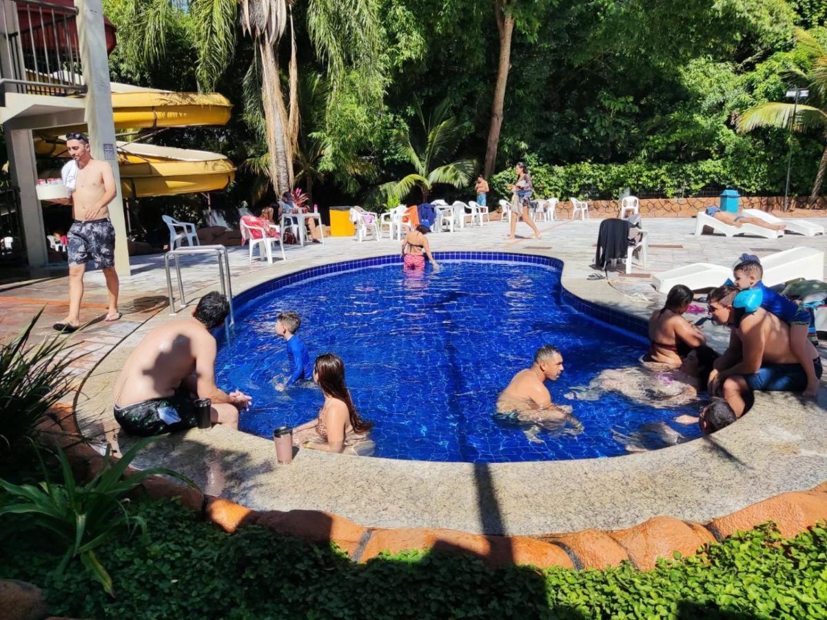 Golden Dolphin Grand Hotel Caldas Novas Bagian luar foto
