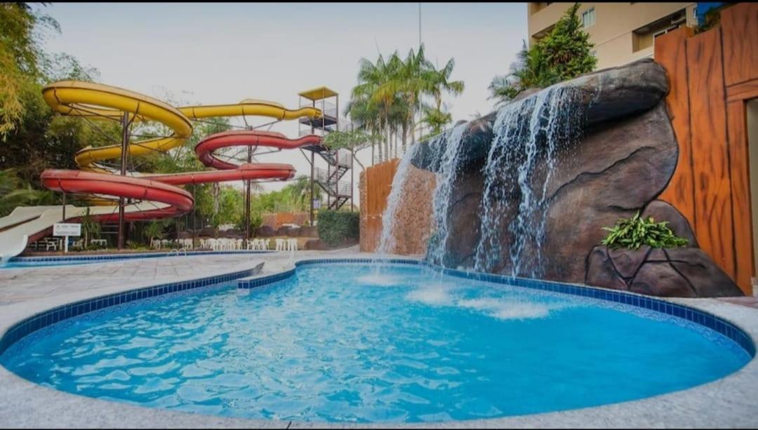 Golden Dolphin Grand Hotel Caldas Novas Bagian luar foto